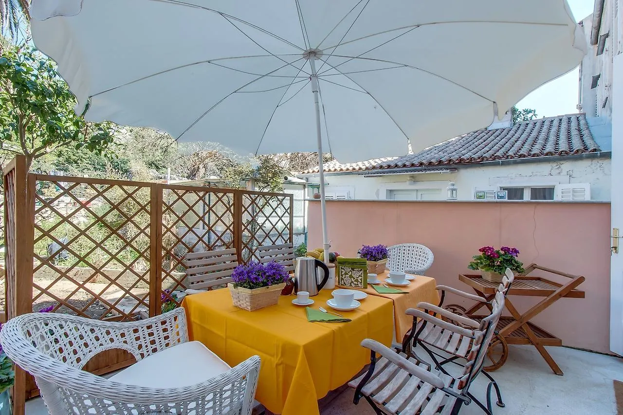Guest house Vindobona Apartment Mali Losinj