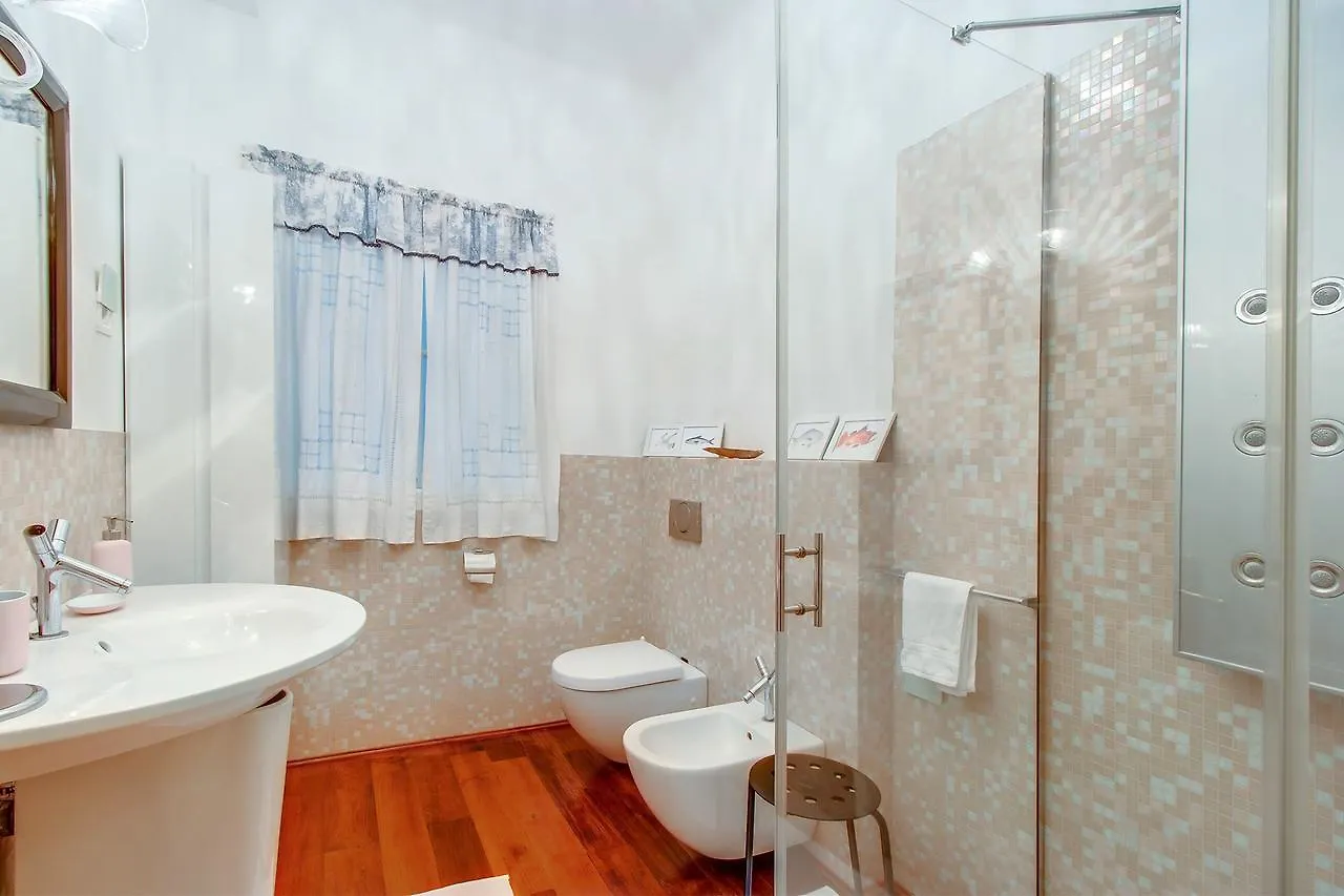 Vindobona Apartment Mali Losinj Guest house