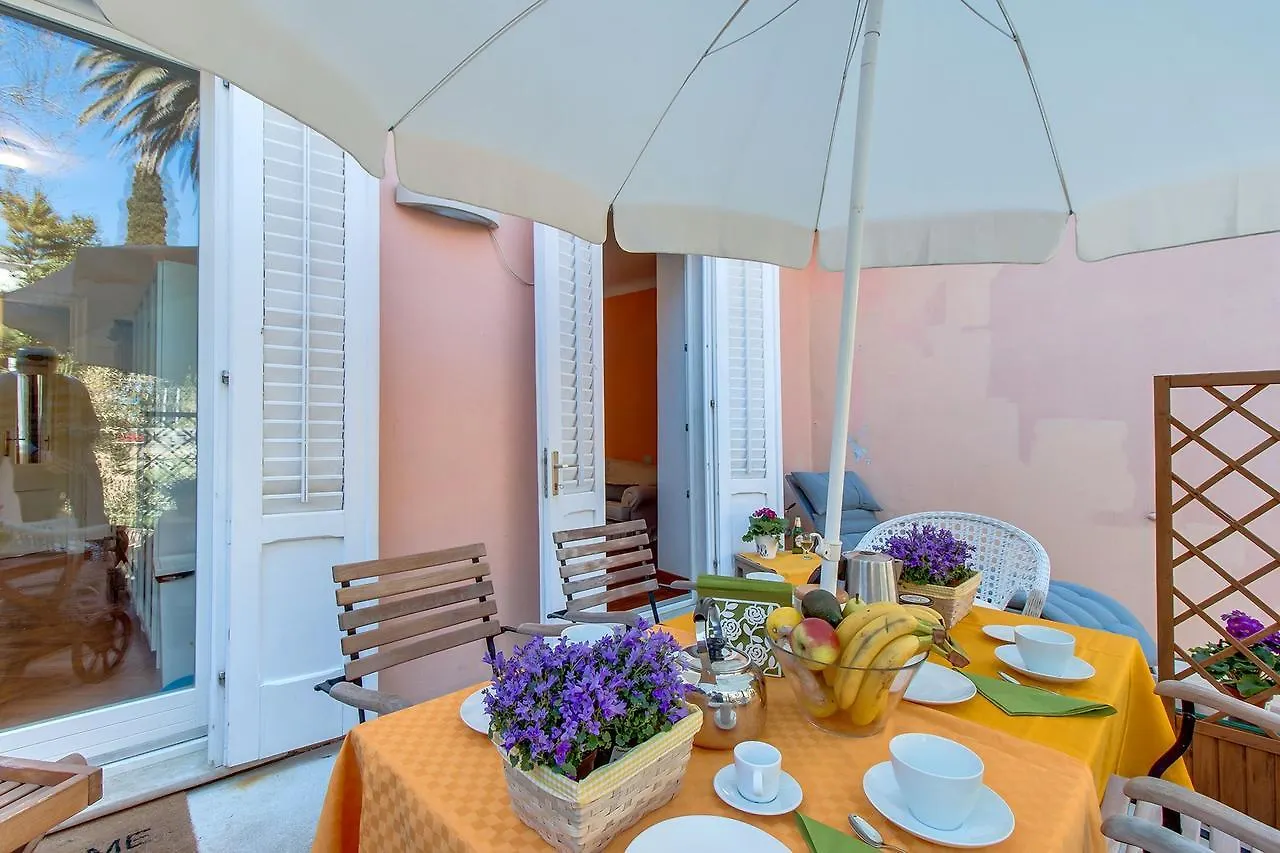 Vindobona Apartment Mali Losinj 4*,