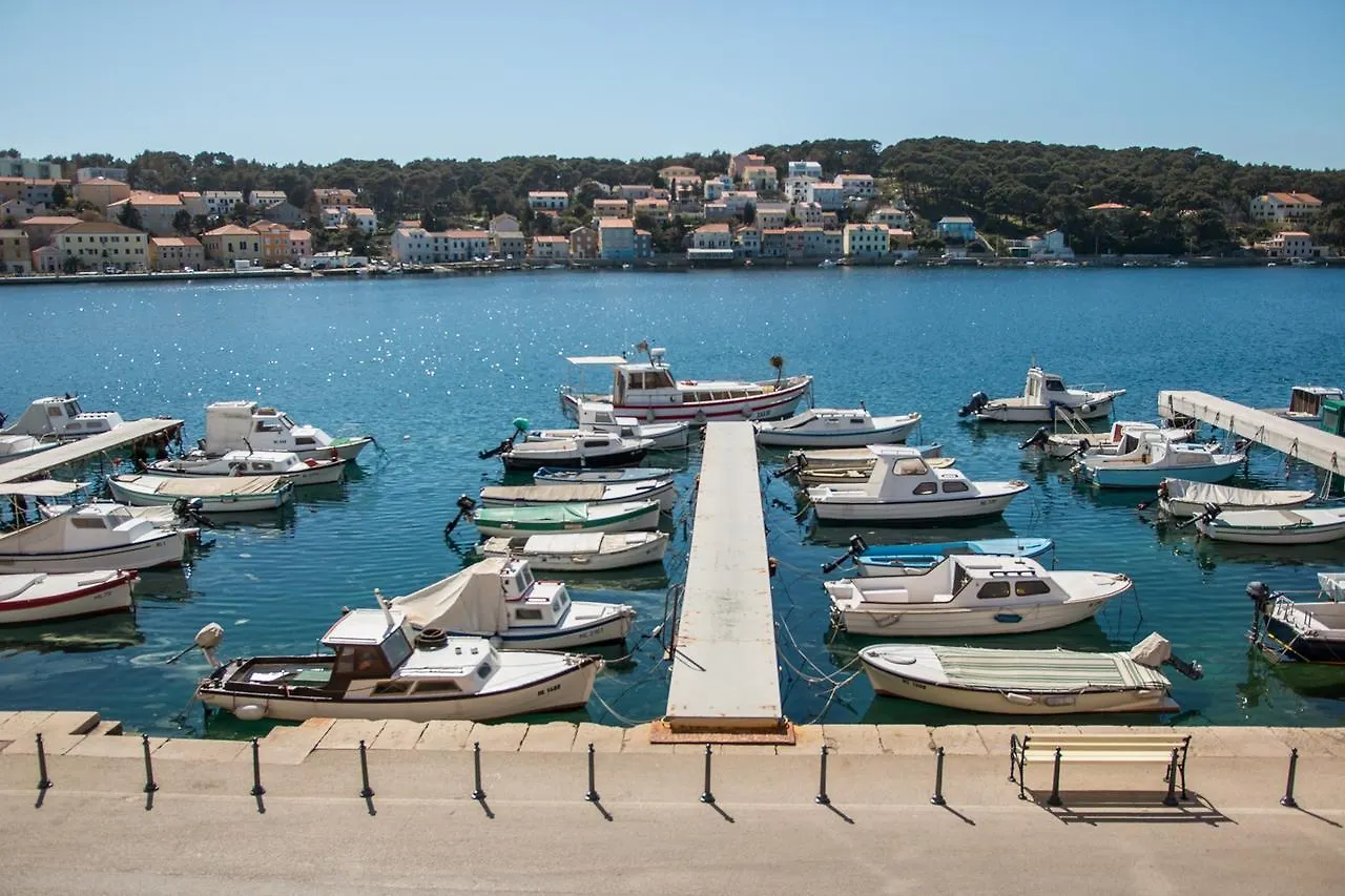 Vindobona Apartment Mali Losinj Guest house